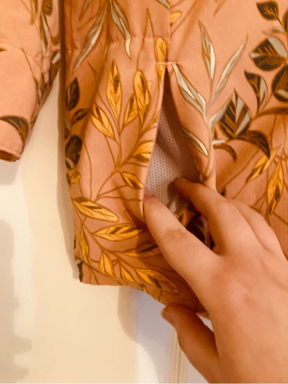 Royal Robbins Active Blouse - Picture 2 of 6